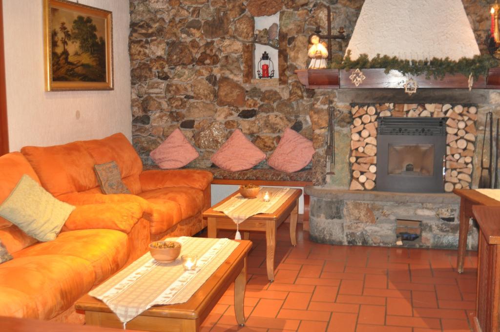 Hotel Flora Alpina Гресоне Сен Жан Екстериор снимка